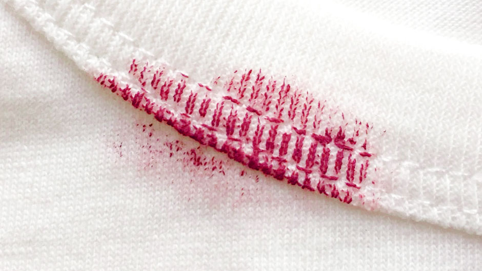 Genius Solutions To Remove Make-Up Stains From Clothes