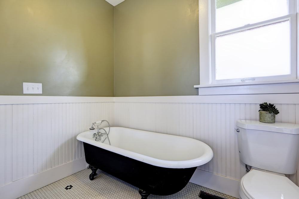 Remove Ugly Rust Stains, Rust Cast Iron Bathtub